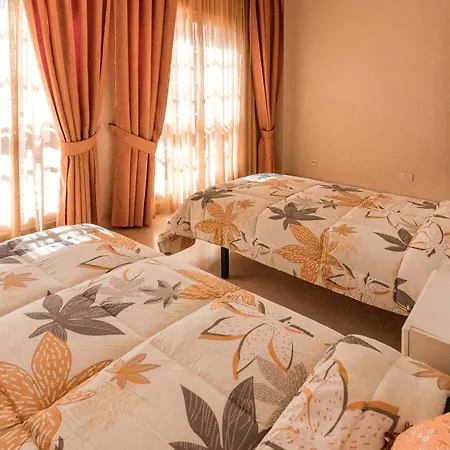 Penthouse En La Playa Del Duque *