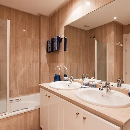 Penthouse En La Playa Del Duque